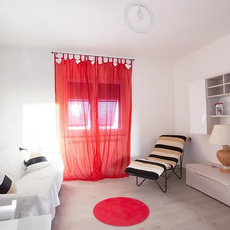 La Casa Tra Gli Ulivi *